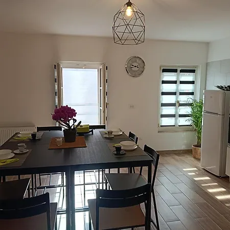 La Loggia Gæstehus Venzone