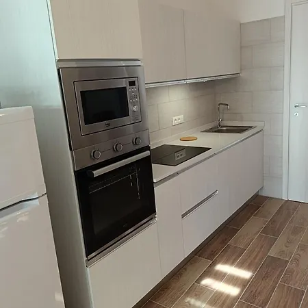 בית הארחה La Loggia ונזונה